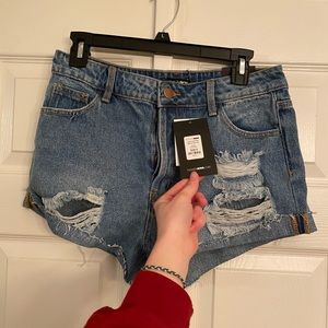 Fashion Nova brand new high waisted jean shorts size 9 never worn